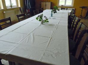 Lutherhaus - Tisch im kleinen Saal